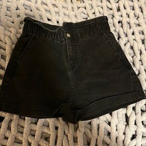 Black paper bag waist shorts